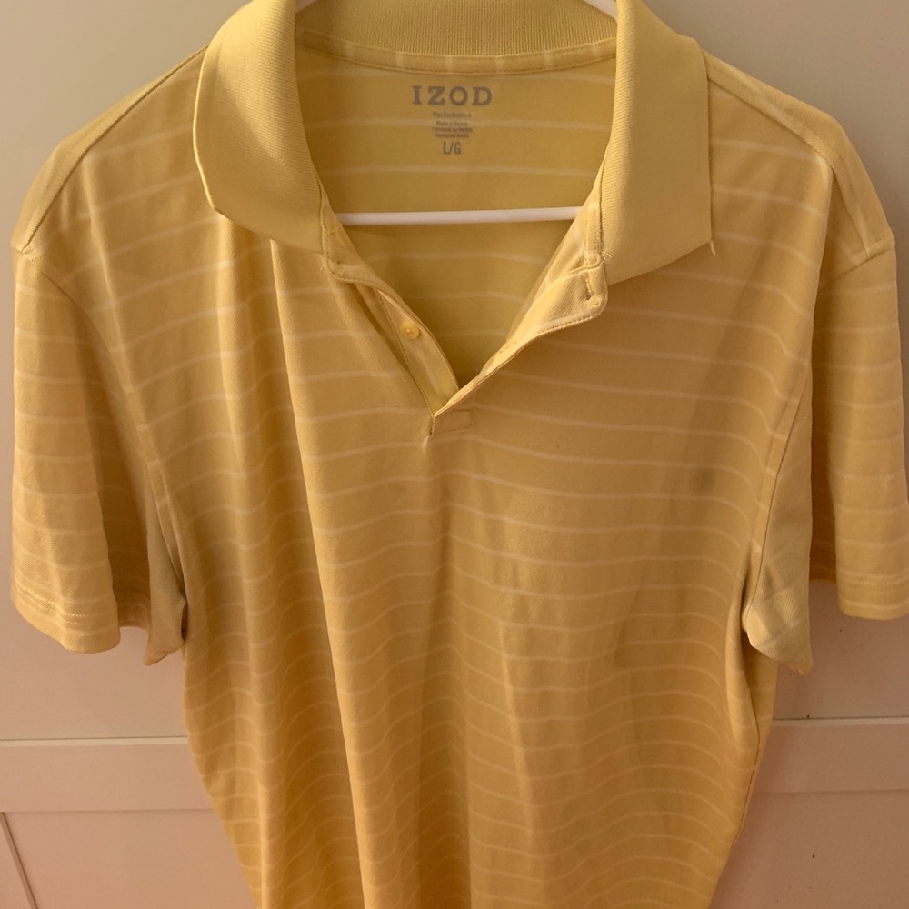 Men’s IZOD polo shirt